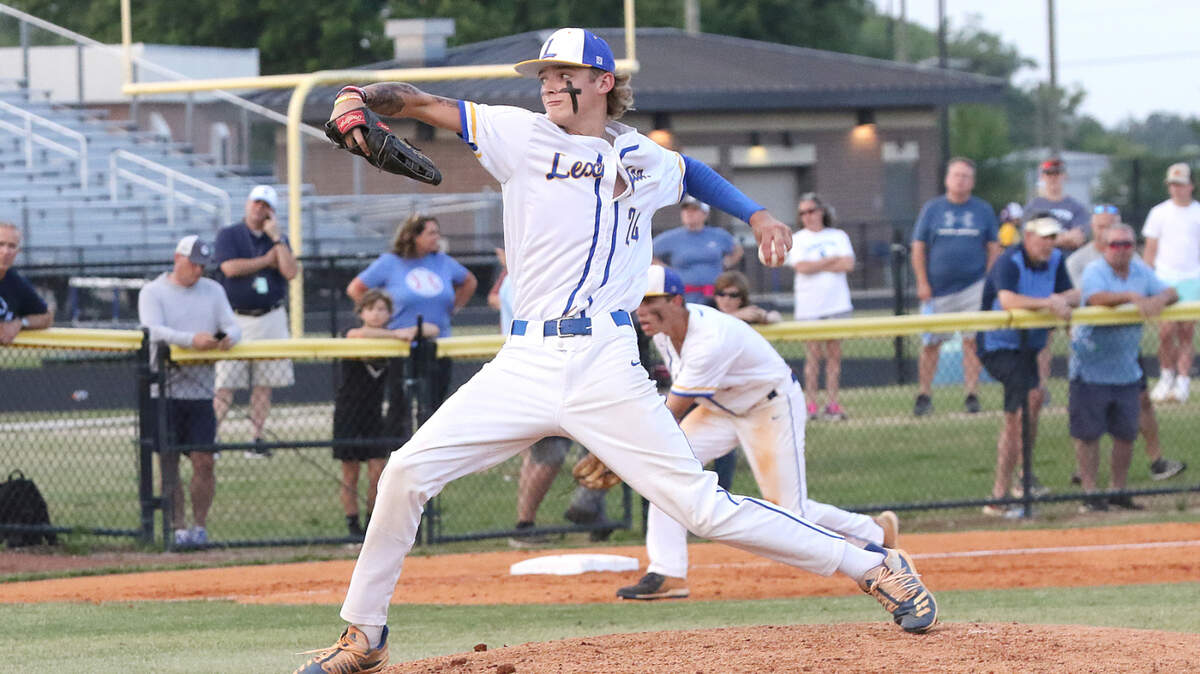 Lexington pitcher Brandon Cromer