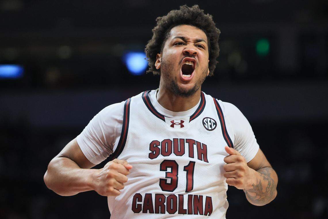 South Carolina's Elijah Strong (31) scores against Oklahoma at Colonial Life Arena on Tuesday, January 20, 2026.