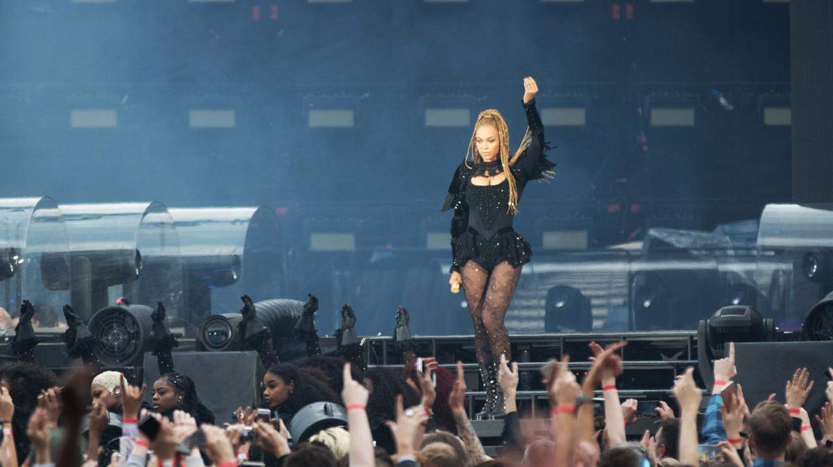 Club Renaissance is ‘THAT GIRL’: How to prepare + more experiences like it in Charlotte