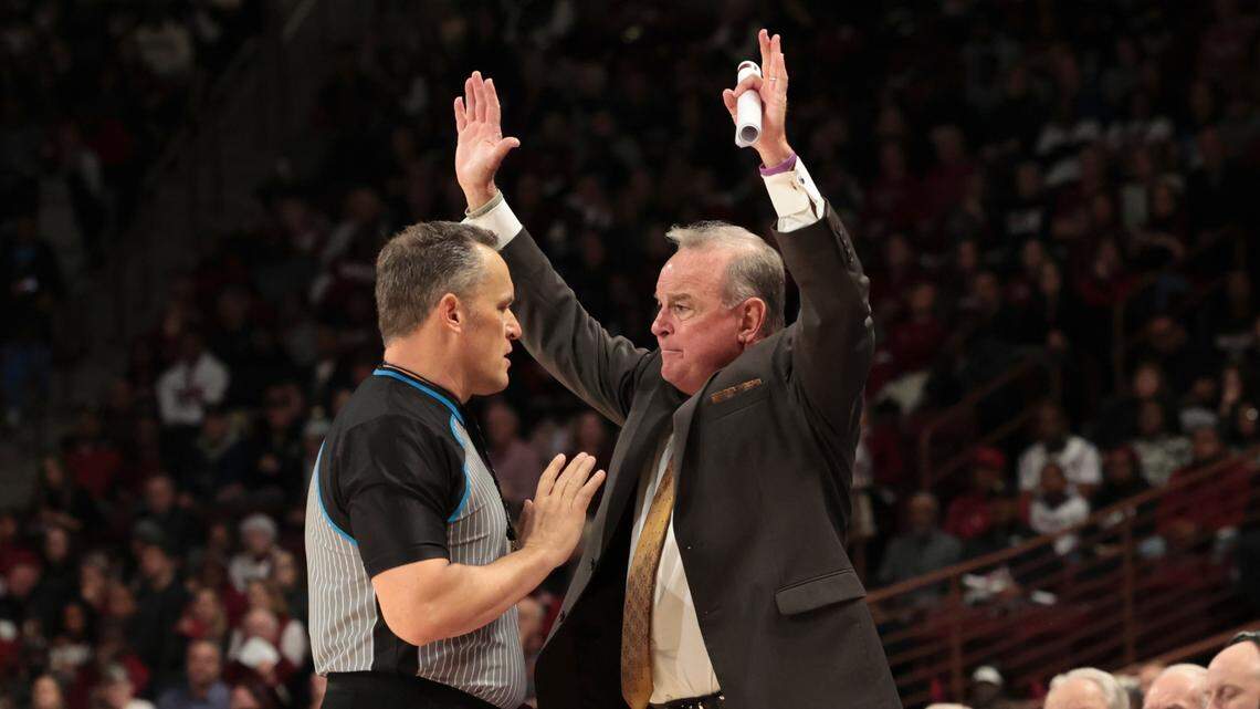 What Vic Schaefer said about Texas facing South Carolina in SEC Tournament final