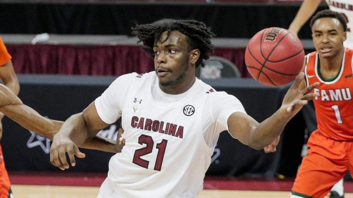 South Carolina basketball’s Ja’Von Benson