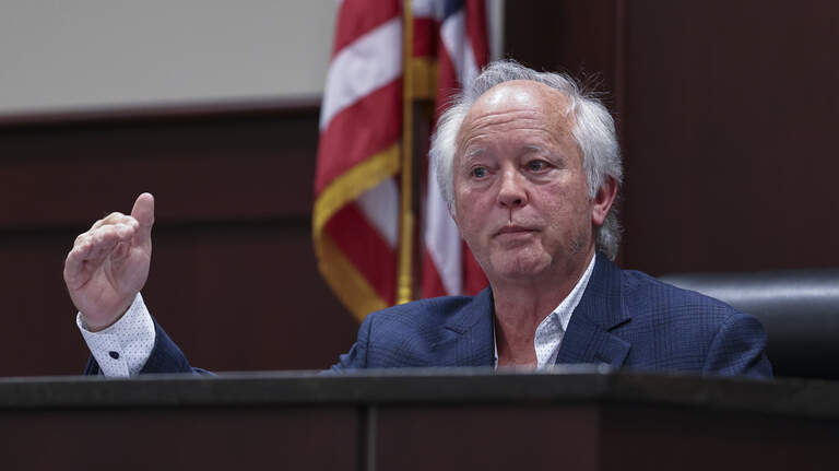 Chapin votes ‘no confidence’ in mayor. Brighton development among list of reasons