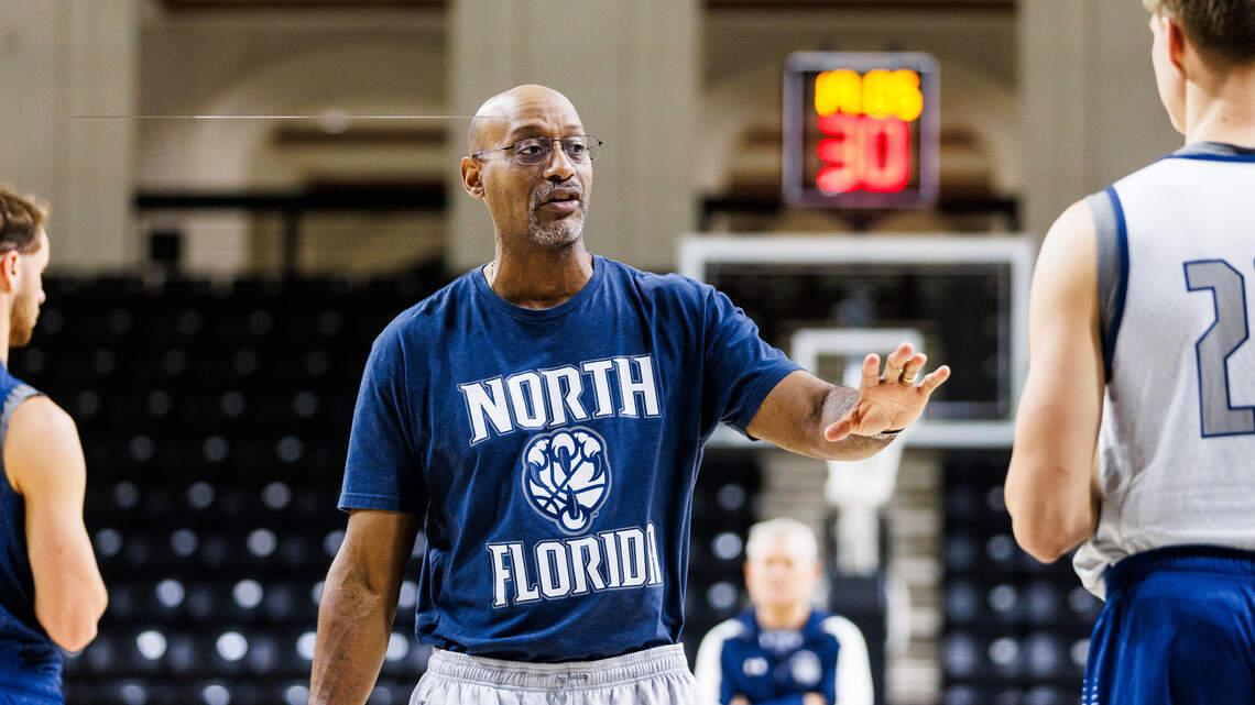 Furman great, college coach to lead Midlands charter school boys basketball team
