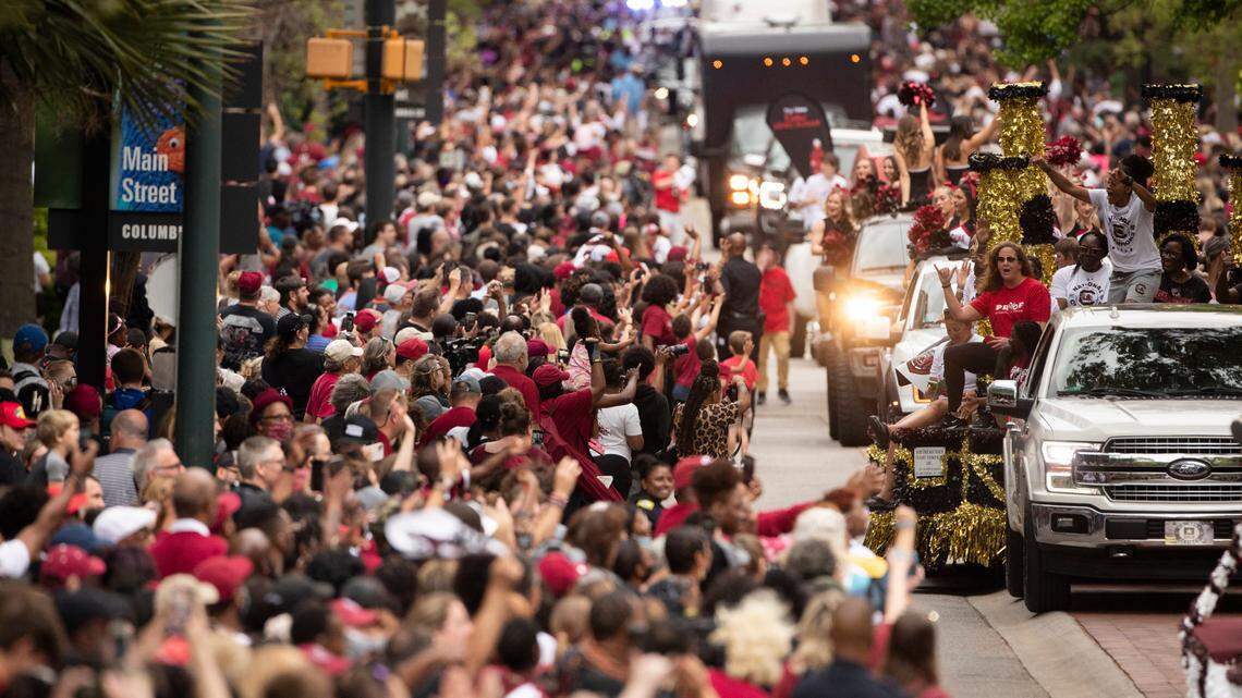 Parking, closed roads and more: What to know about Gamecocks WBB parade in Columbia