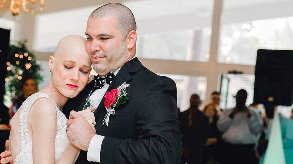 Laurin Long Bank dancing with her husband, Michael.