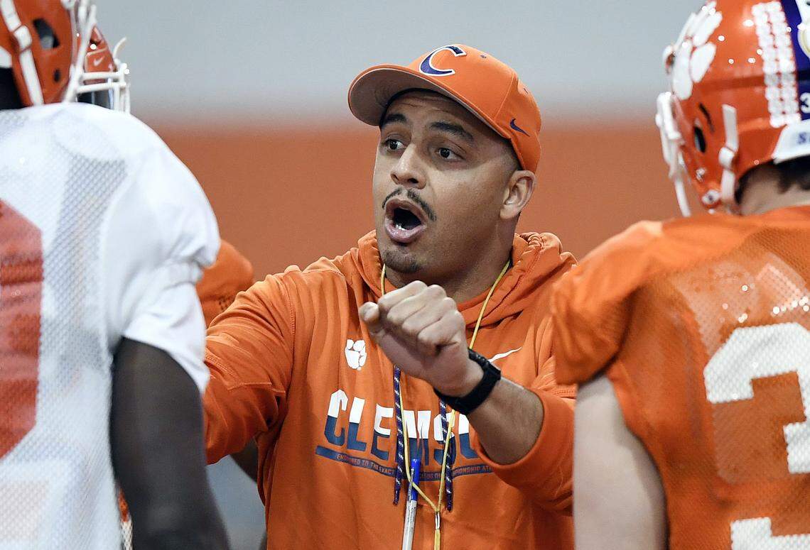 Former Clemson offensive coordinator Tony Elliott