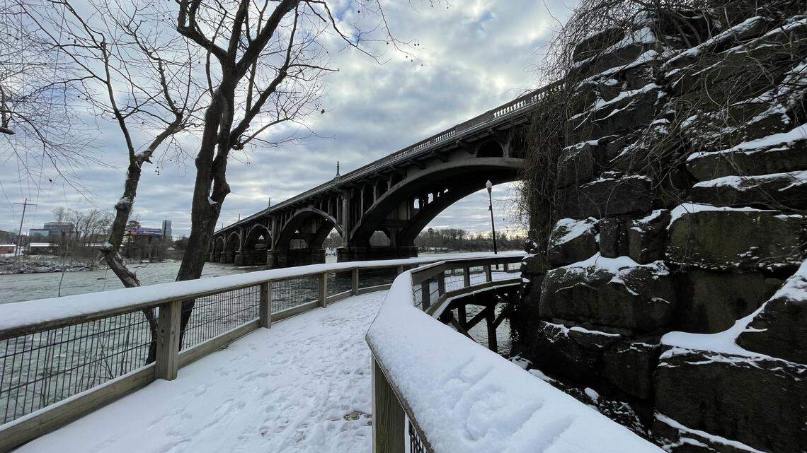 The Gervais Street Bridge as winter weather blankets Columbia on Saturday, Jan. 22, 2022.