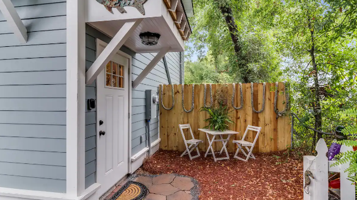 An Airbnb host was named the best in South Carolina for the second straight time.