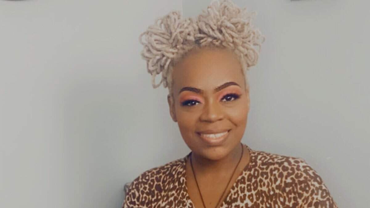 Keywanya Williams is part of a growing trend of day trading investors using phone apps to individually invest. She encourages others to learn about stocks, especially in the Black community, in order to grow first generation wealth.