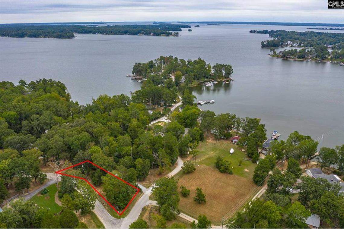 This lot at 612 Green Meadow Drive has lake access, making it an ideal place to build a weekend getaway or a family home.