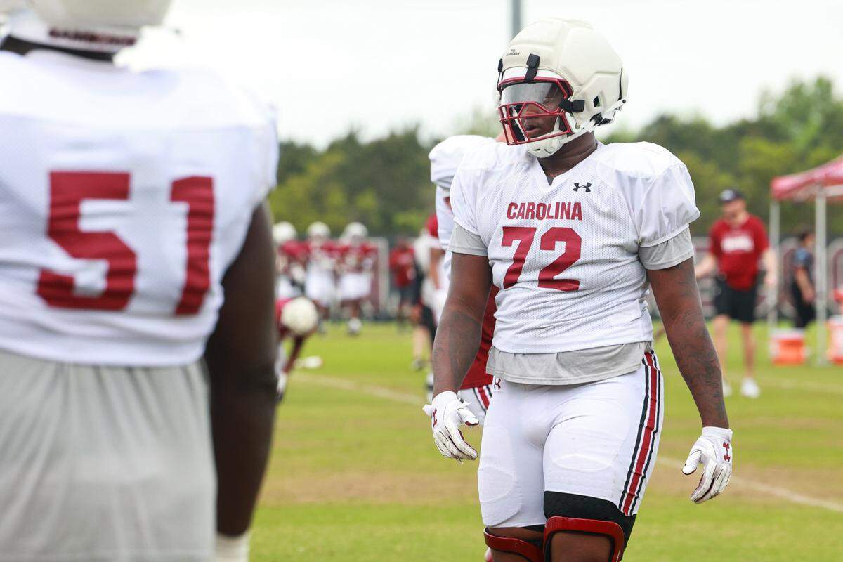South Carolina’s Shedrick Sarratt Jr. practices on Thursday, April 3, 2025.