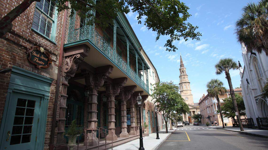 The city of Charleston on Friday, Sept. 3, 2021 became the latest municipality in South Carolina to require its employees to get the COVID-19 vaccine.