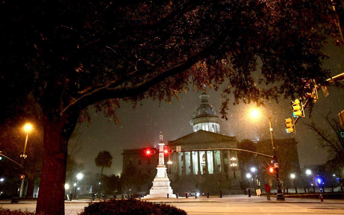 A view of the snowfall Tuesday night from Main Street in Columbia.