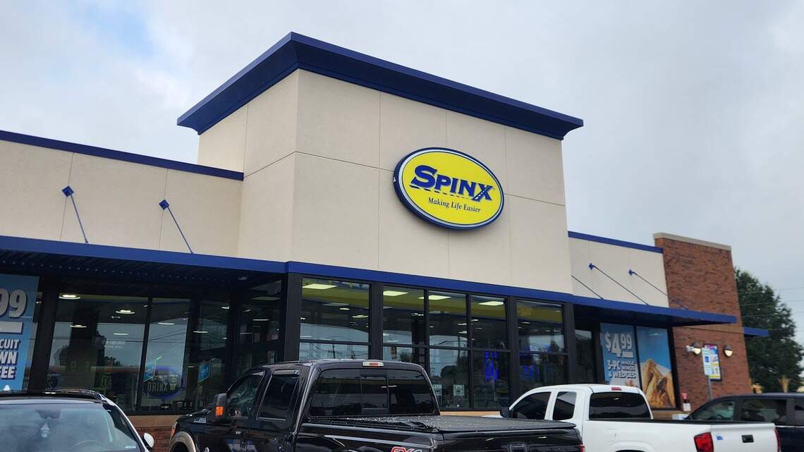 Busy Lexington area gets new store with chicken, breakfast & more. Here’s where