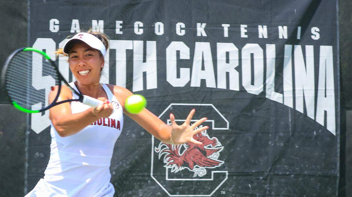 South Carolina’s Mia Horvit