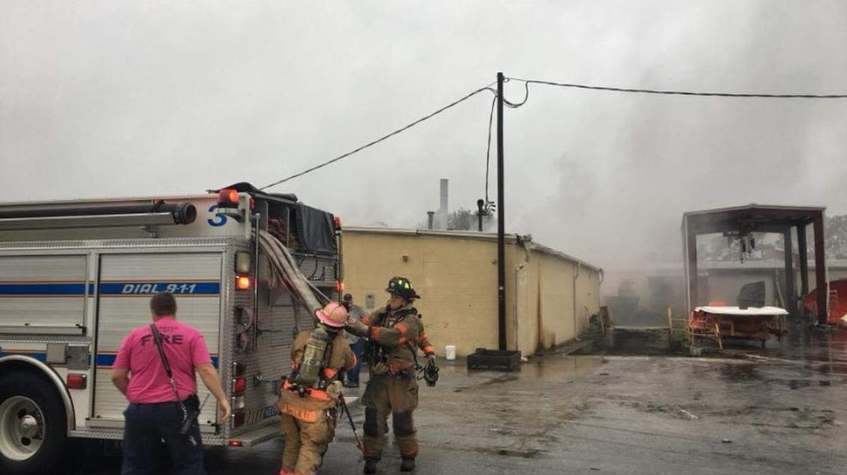 Lexington Police Department say it’s helping respond to a fire at the Tidewater Boats facility.