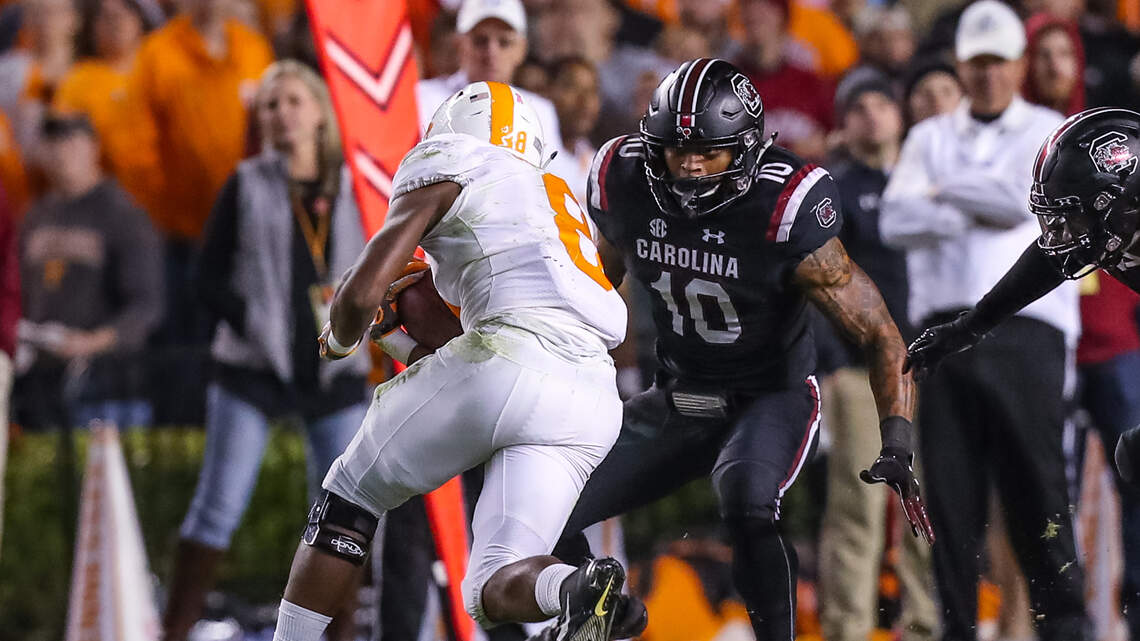 South Carolina-Tennessee football: Wonnum, Roderick step up | The State