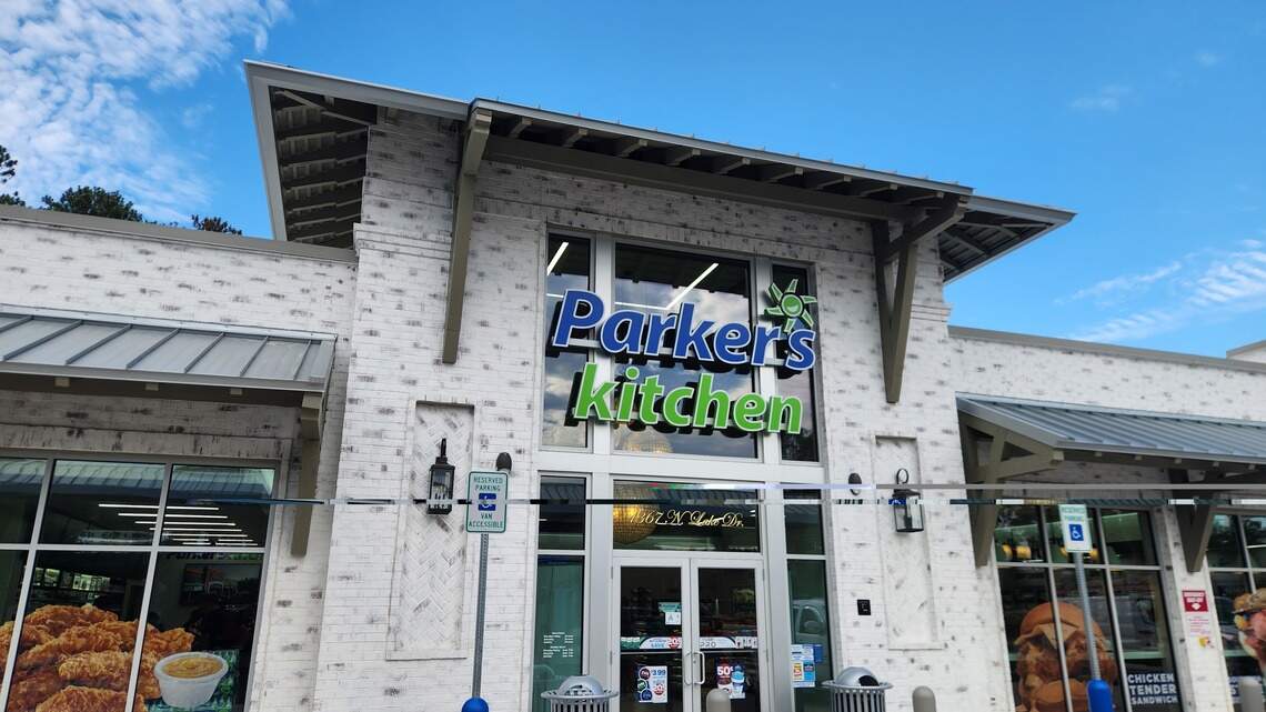 This busy Lexington area has new store with chicken tenders, breakfast & more