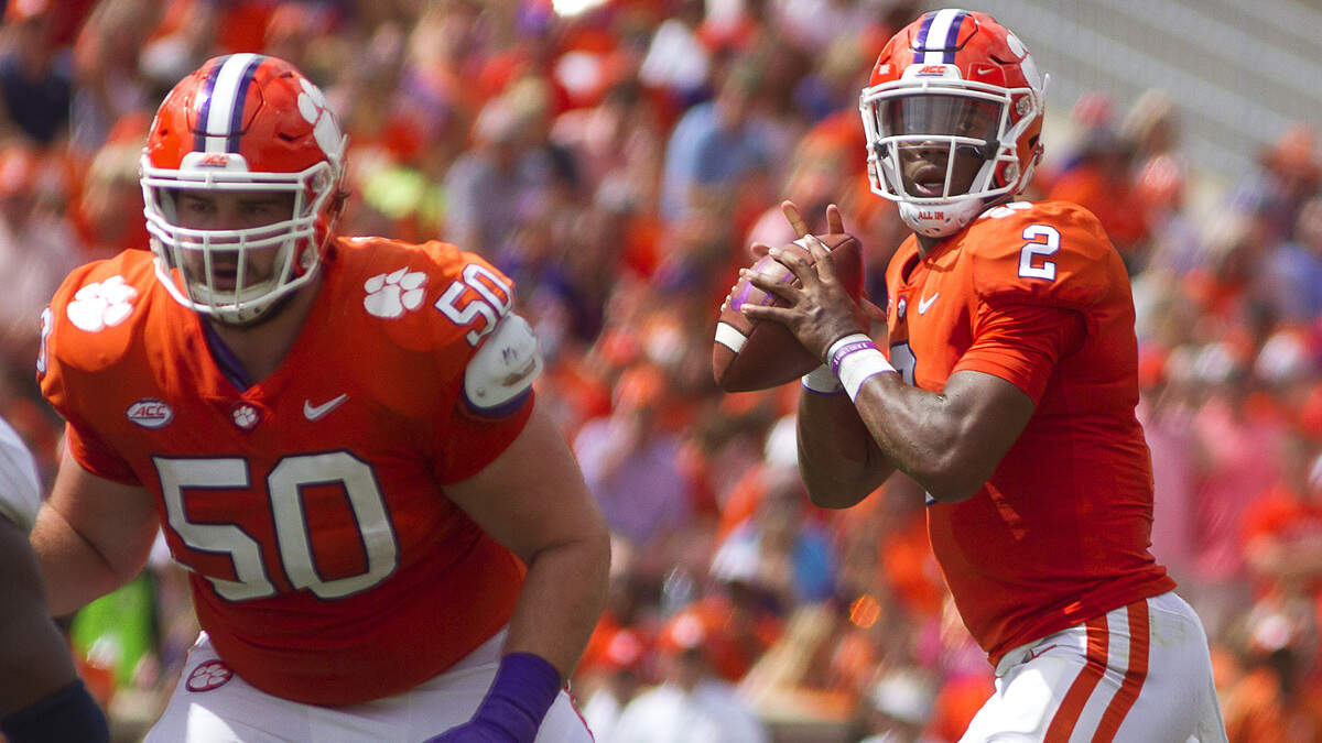 Clemson quarterback Kelly Bryant (right) missed the second half of Saturday’s game against Georgia Southern with an injury.