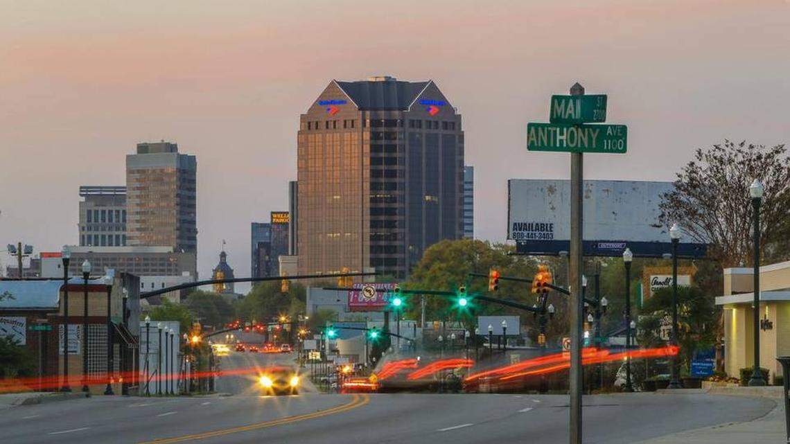 Downtown Columbia restaurant closes on Main Street