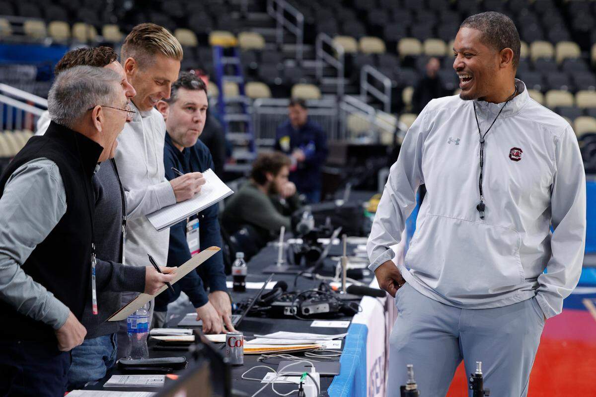 South Carolina head coach Lamont Paris speaks with media as his team practices before playing the Oregon Ducks at the PPG Paints Arena on Wednesday, March 20, 2024.
