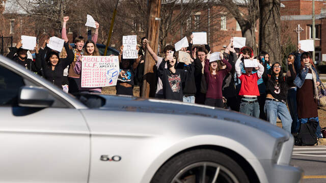Columbia, SC high school students walk to protest Trump, ICE | The State