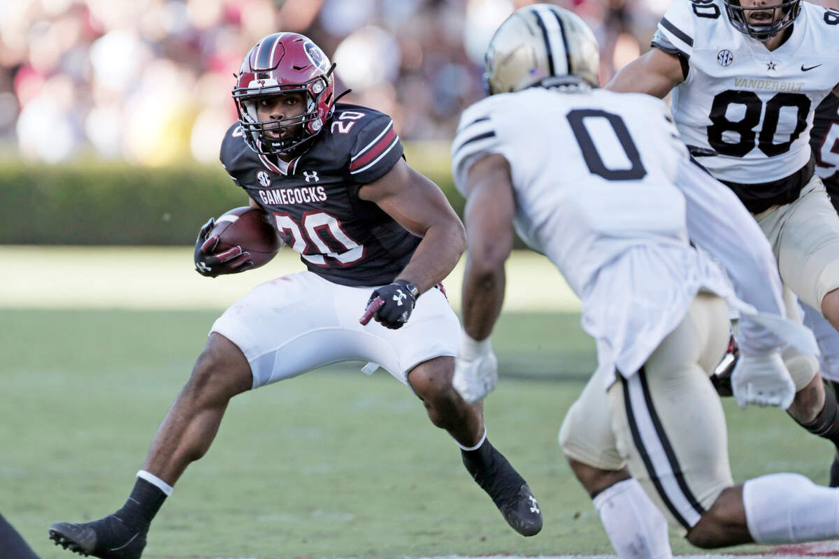 South Carolina Gamecocks running back Kevin Harris (20) plays Vanderbilt at Williams-Brice Stadium on Saturday, October 16, 2021.