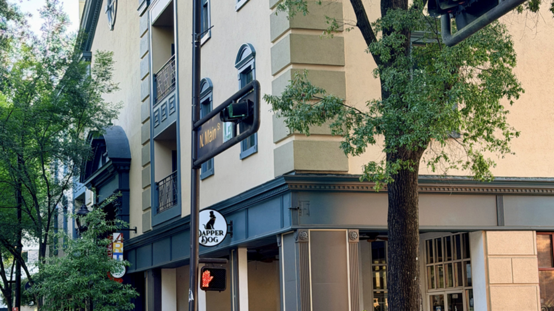 Upscale clothing retailer to open third SC store in this city. Here’s when, what to expect