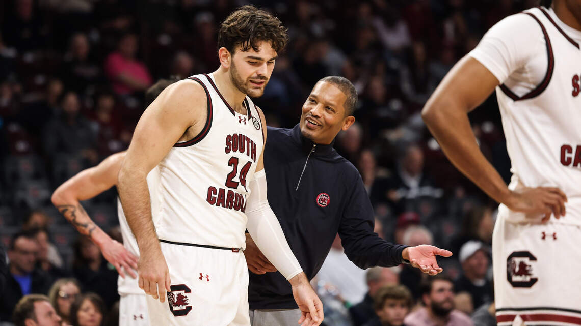 The USC men’s team is leaning into ‘positionless’ basketball. Will it pay off?