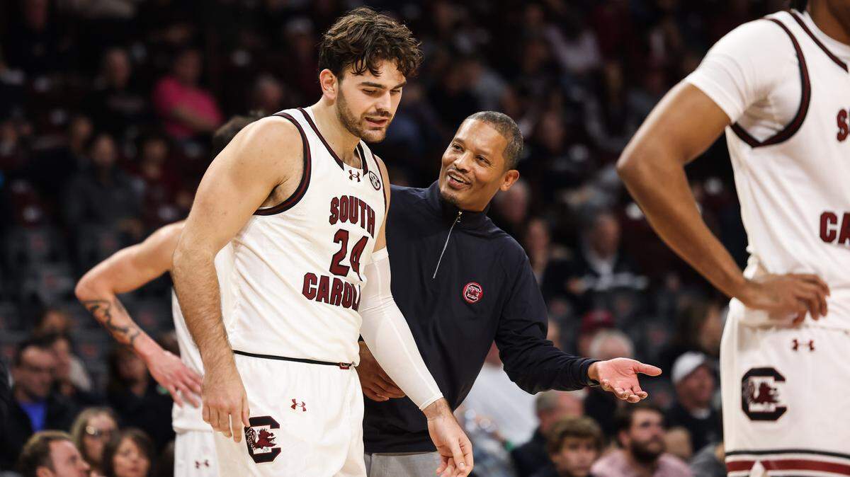South Carolina head coach Lamont Paris speaks with forward Nordin Kapic (24) during the first half of action of the men's basketball game against North Carolina A&T at Colonial Life Arena on Tuesday, Nov. 4, 2025.