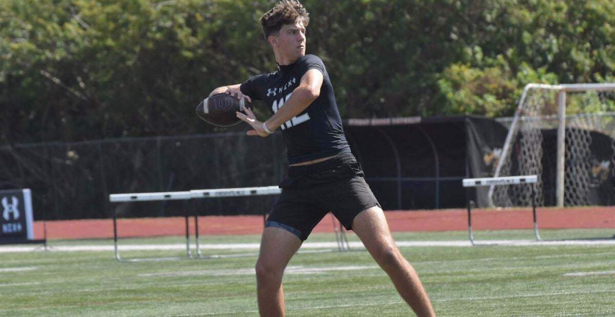 Lake Mary (Fla.) quarterback Noah Grubbs