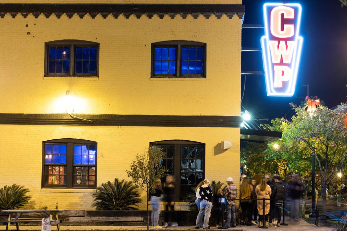 Students, locals and visitors walk from club to club in the Vista neighborhood in Columbia, South Carolina on Friday, November 18, 2022. Students and business owners have noticed a shift in Colubmia’s nightlife scene.