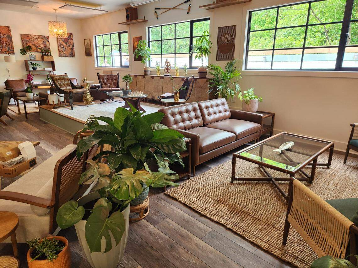 Ikie Lu Record Club, a new wine and cocktail bar, is planning to open at 601 N. Lucas St. in West Columbia.