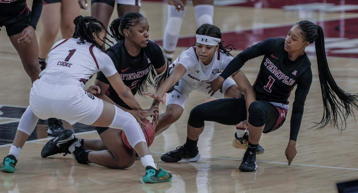 South Carolina Gamecocks guard Zia Cooke (1) and South Carolina Gamecocks guard Destanni Henderson (3) pressure Temple guard Asonah Alexander (2) and Temple guard Jasha Clinton (1) for a ball during the first half of action at the Colonial Life Arena.