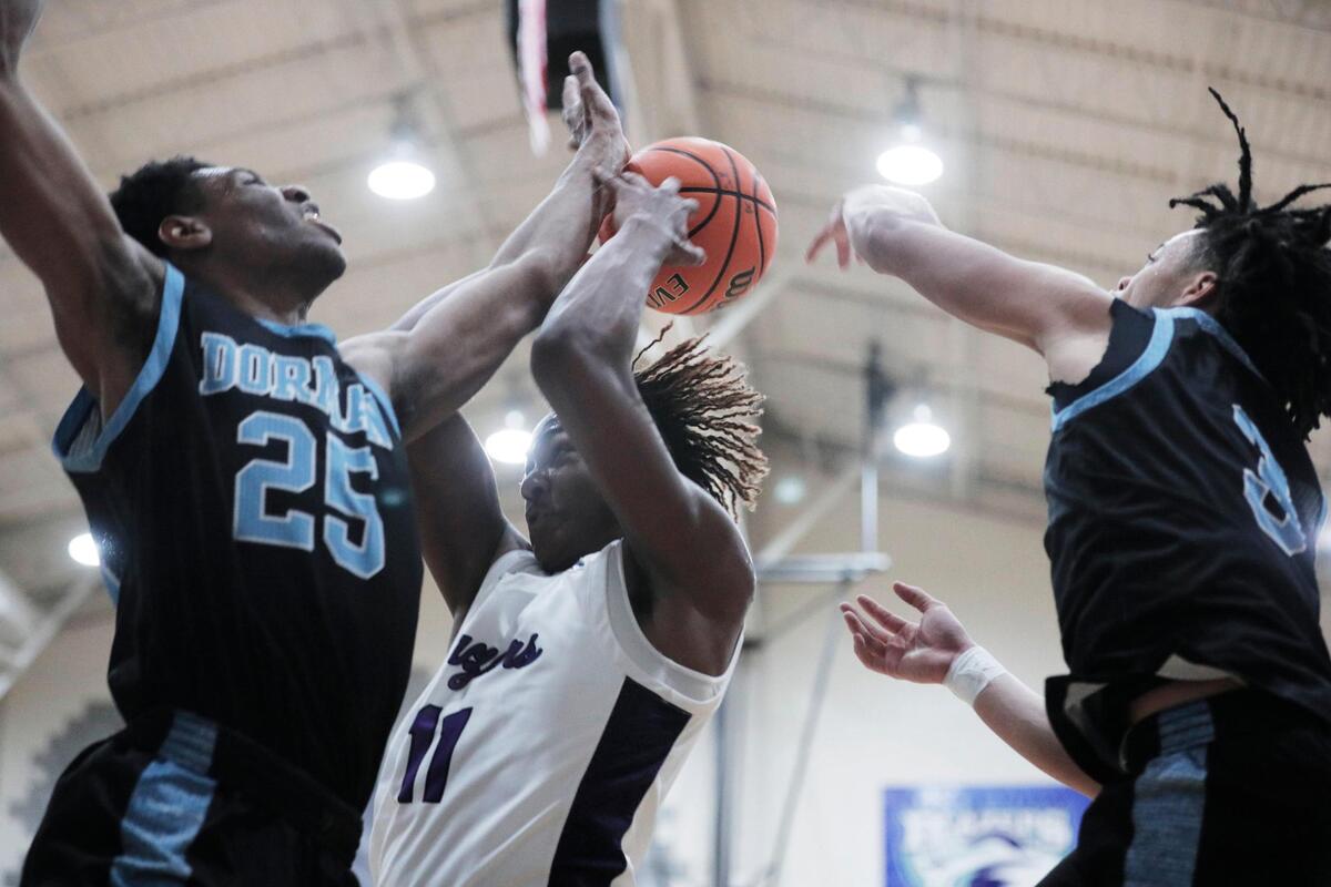 Ridge View’s Davion Everett 11 attempts to score against Dorman on Friday, February 26, 2021.