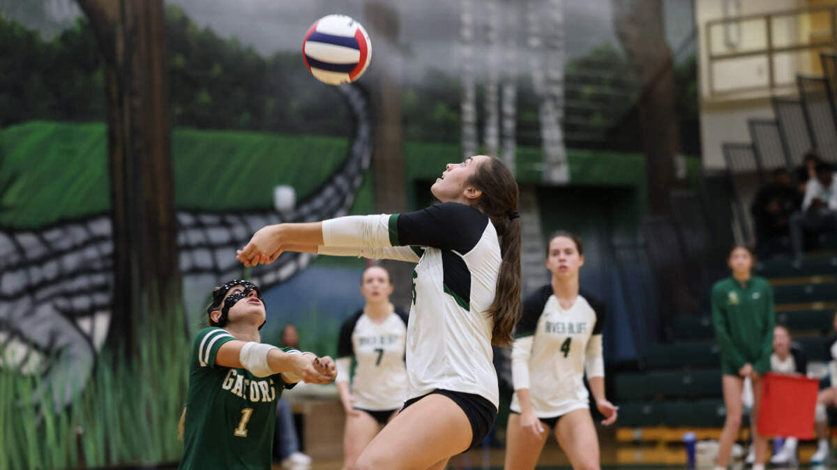 Alexis Jodie (16) and Masyn McClanahan (1) of River Bluff chase down a ball during Lexington’s game against River Bluff at River Bluff in Columbia on Thursday, October 17, 2024.