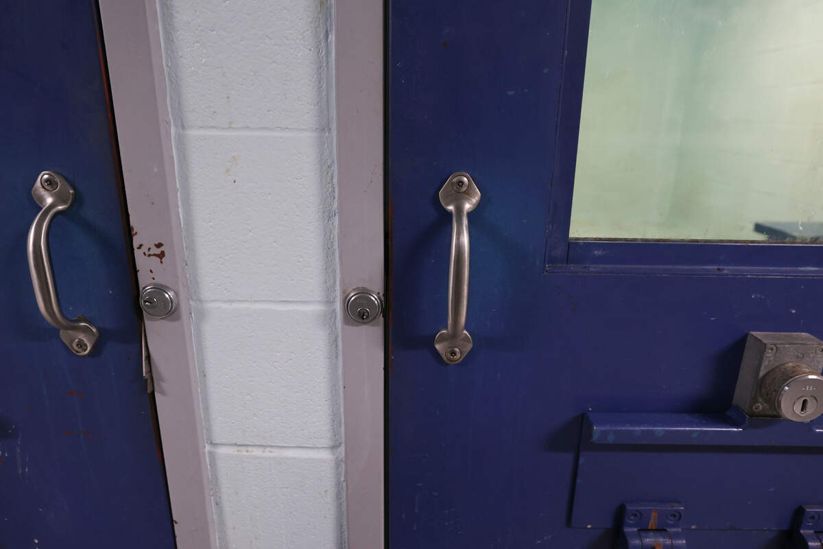 Old cells at Alvin S. Glenn Detention Center in Columbia featured simple locks that detainees could tamper with.