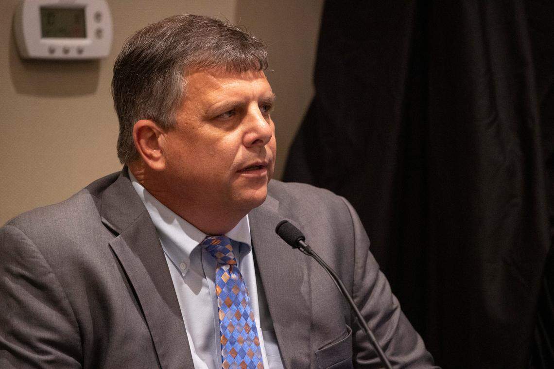 Chris Wilson, trial attorney, is questioned by prosecutor Creighton Waters during a hearing in the middle of the double-murder trial of Alex Murdaugh at the Colleton County Courthouse in Walterboro, Thursday, Feb. 2, 2023. Andrew J. Whitaker/The Post and Courier/Pool
