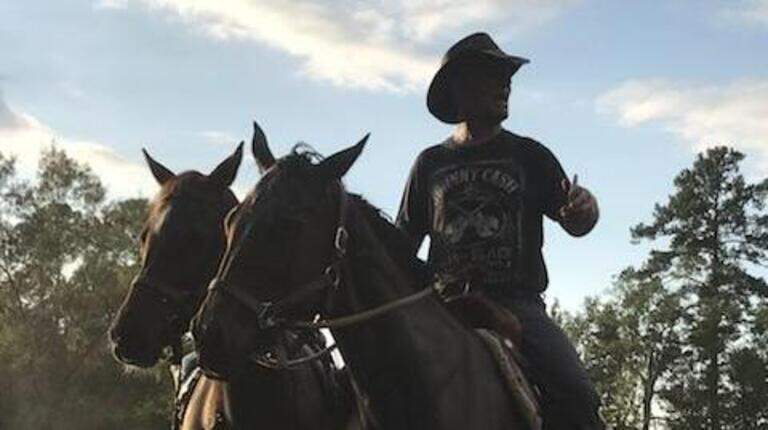 Hurricane Cowboys rescue abandoned SC horses from flooding in aftermath of Florence