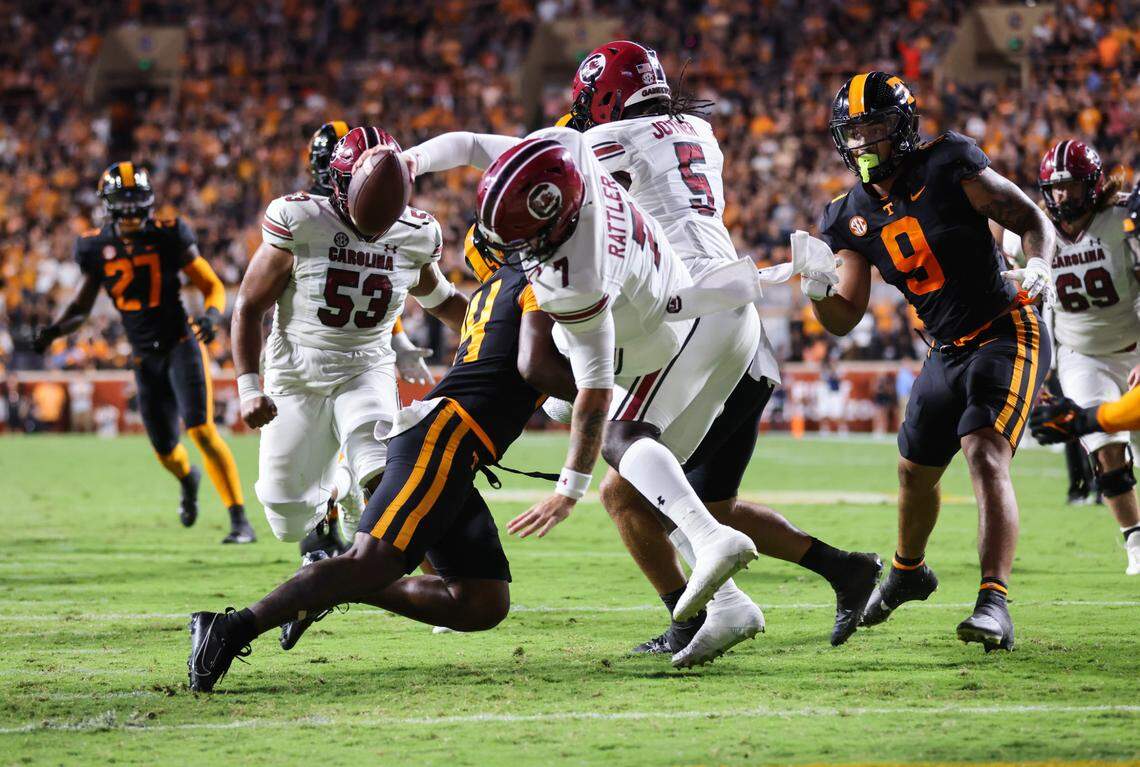 South Carolina quarterback Spencer Rattler (7) dives for a touchdown during the first half of the Gamecocks’ game at Neyland Stadium in Knoxville on Saturday, September 30, 2023.
