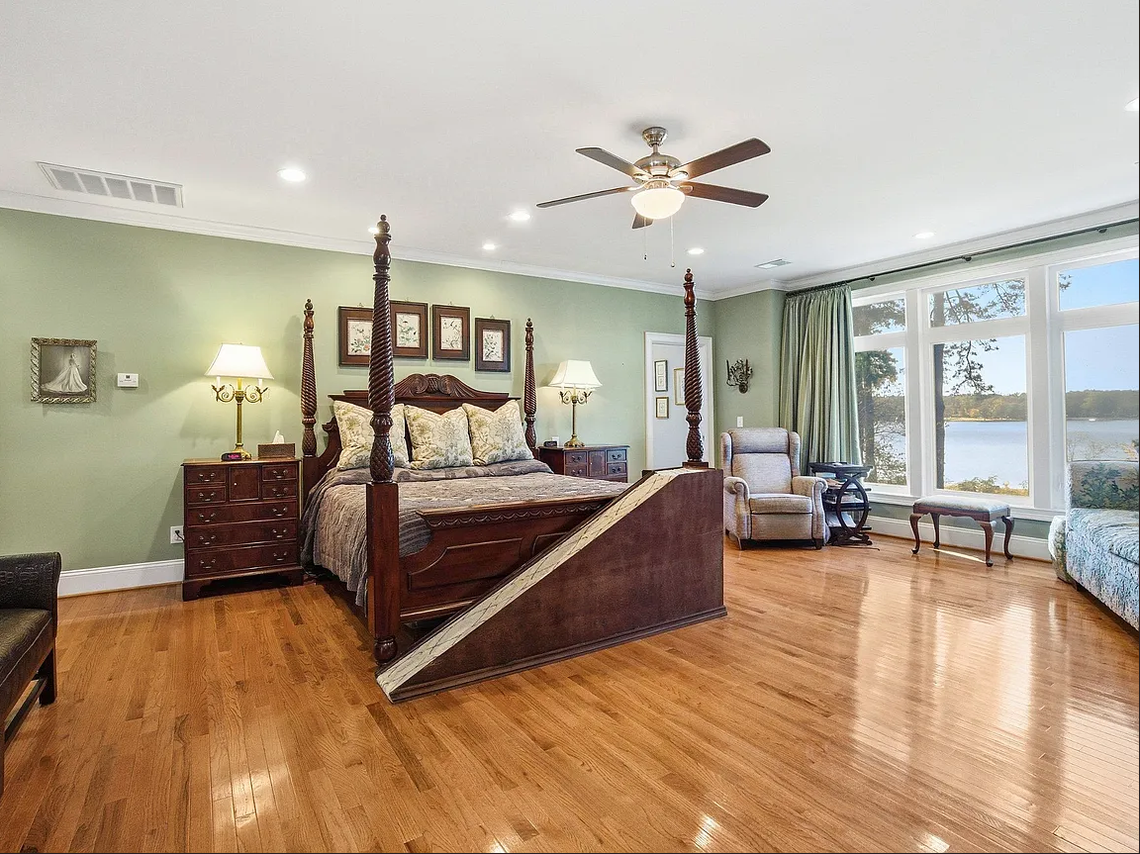 Inside the $7 million house on Lake Murray now listed for sale on Zillow.