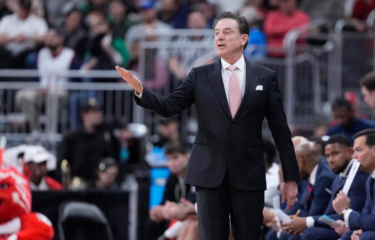 Mar 22, 2025; Providence, RI, USA; St. John’s Red Storm head coach Rick Pitino during the second half of a second round men’s NCAA Tournament game against the Arkansas Razorbacks at Amica Mutual Pavilion.