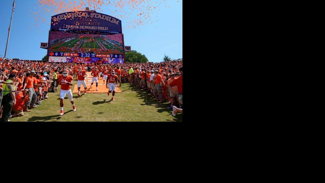 S Carolina St Clemson Football