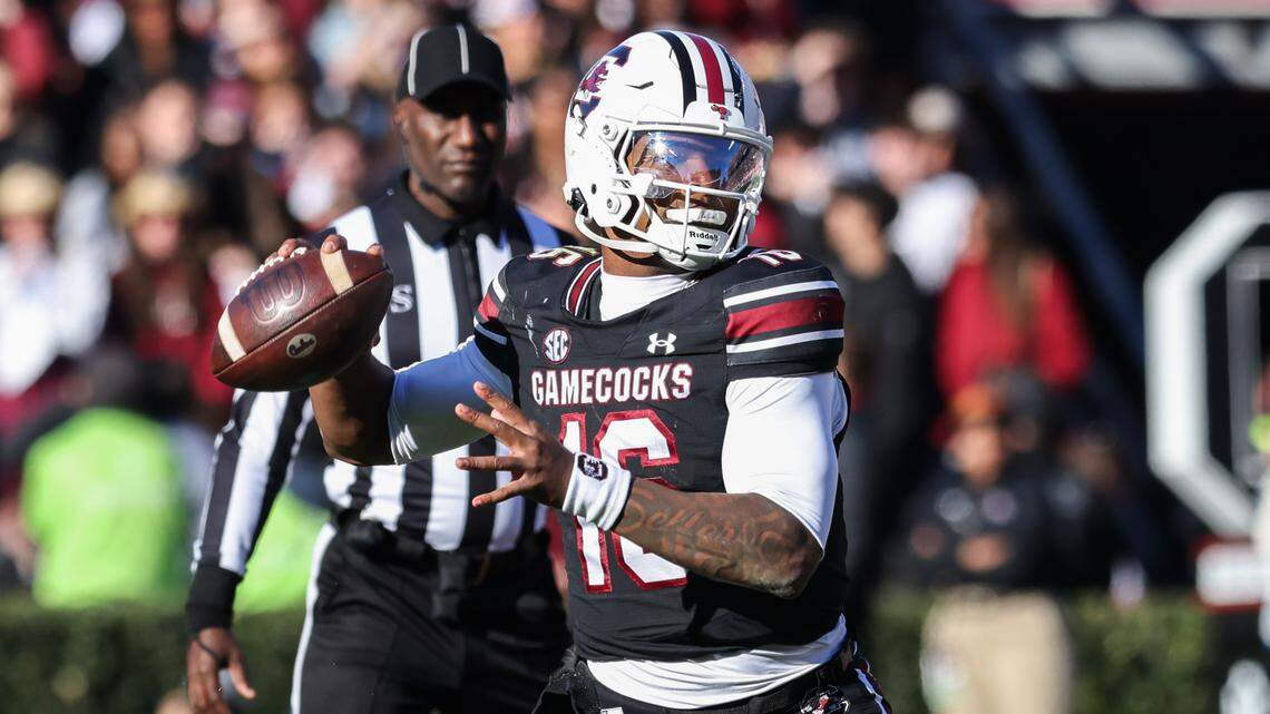 South Carolina quarterback Lanorris Sellers (16) looks to pass during the second half of South Carolina’s game against Clemson at Williams-Brice Stadium in Columbia on Saturday, November 29, 2025.