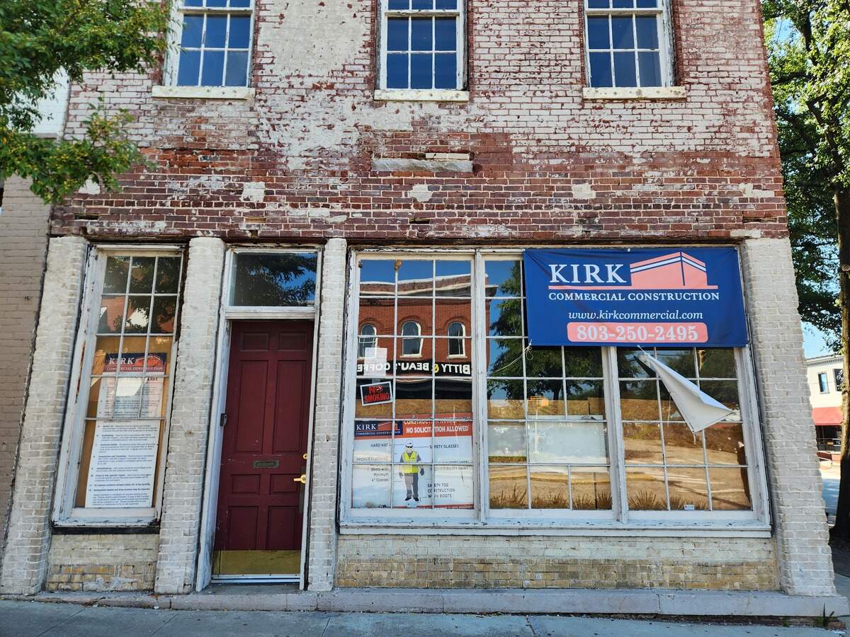 The building at 1000 Gervais St. in Columbia’s Vista, where a Qdoba restaurant and short-term rental apartments are planned.