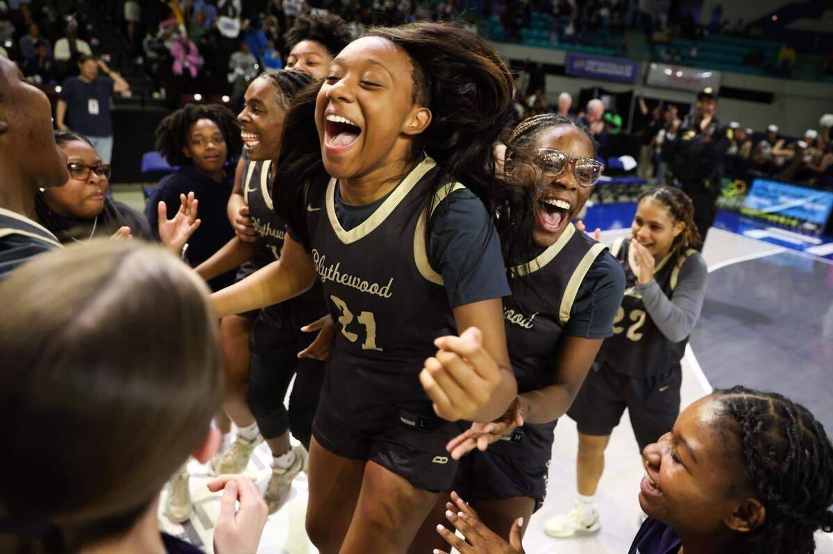 Blythewood players celebrate their win over Summerville in the 2025 Class 5A Division I championship at the Florence Center in Florence on Friday, March 7, 2025.