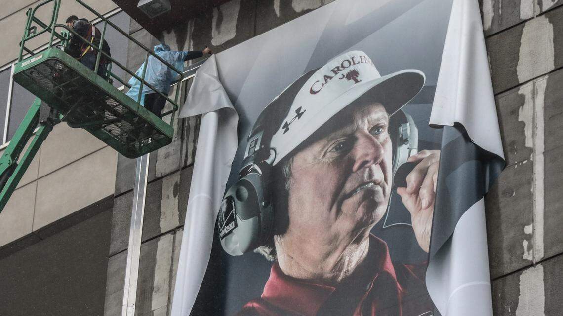 Steve Spurrier considering attending South Carolina spring game
