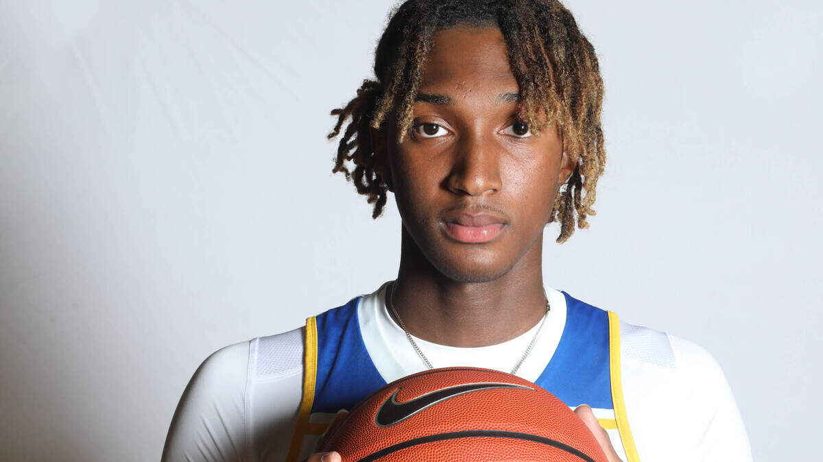 Zachary Davis of Denmark-Olar has committed to play at the University of South Carolina.
