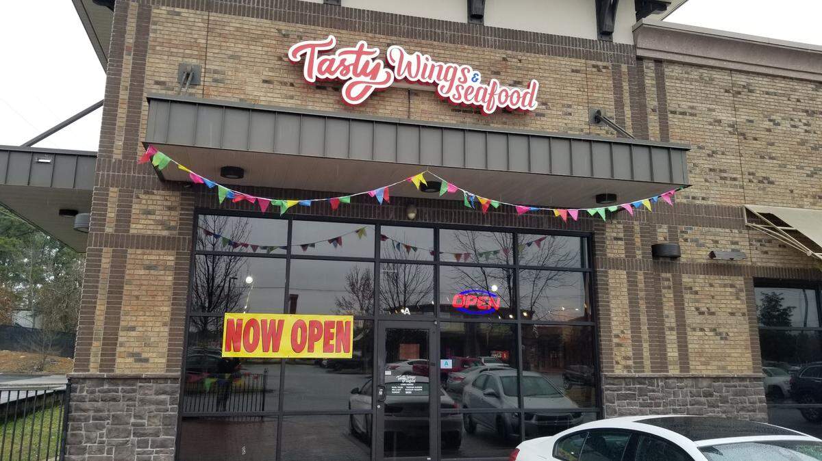 Tasty Wings & Seafood has opened a location at 1787 S. Lake Dr. in Lexington, near Red Bank.