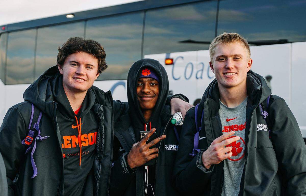 For road or neutral-site games that require air travel, the Clemson men’s basketball generally takes a bus from Littlejohn Coliseum to Anderson Regional Airport, roughly 30 minutes away, and boards a charter flight to its destination.